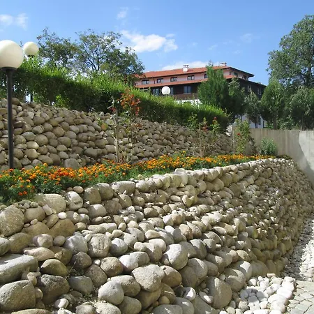 Old Inn Alexander Services Private Apartments *