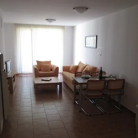 Apartamento Old Inn Alexander Services Private Apartments